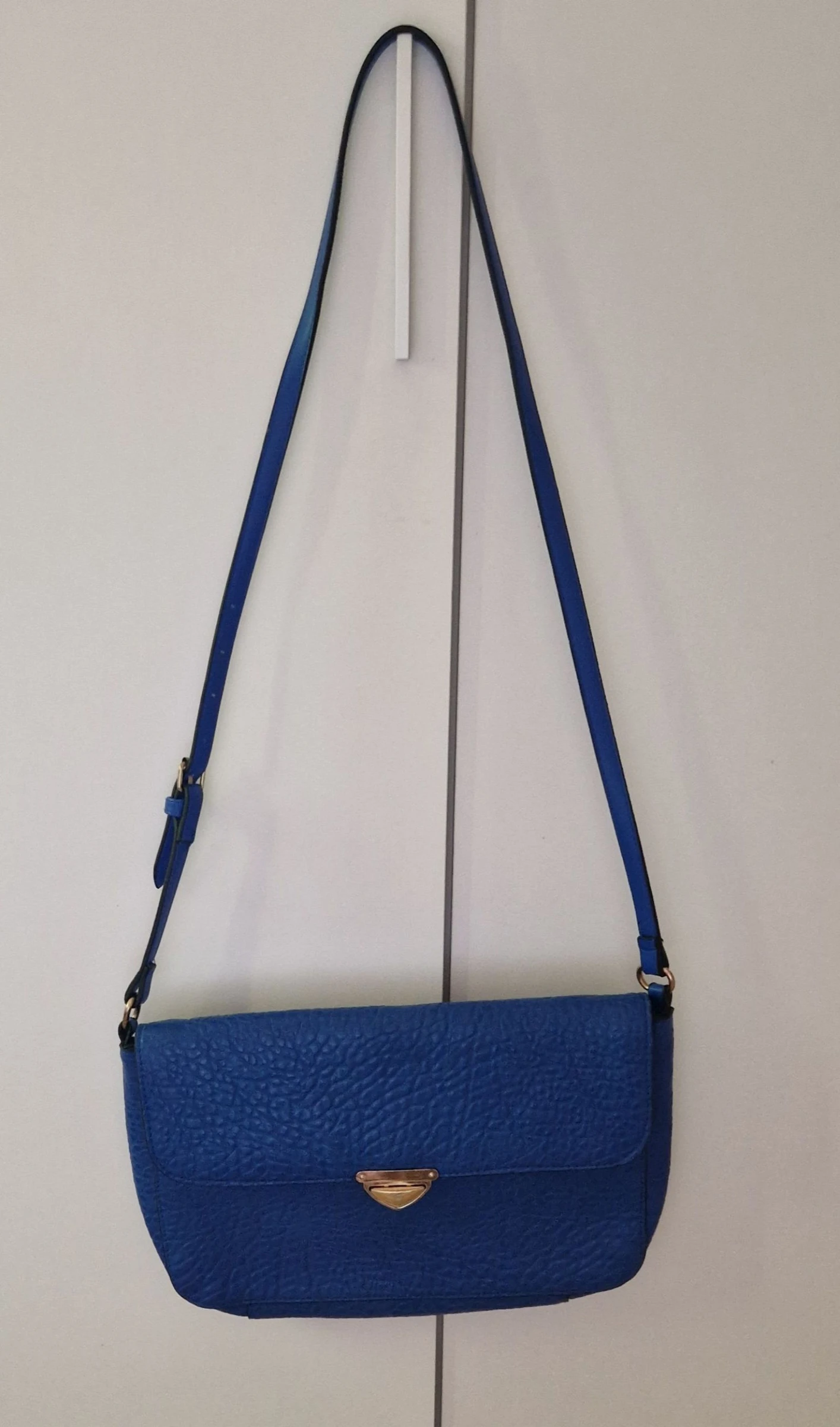 Bolso bandolera azul Stradivarius 💙
